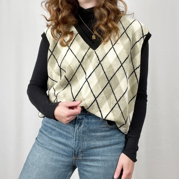 Vintage Preppy Argyle Oversized Teddy Sweater Vest Dark Light Academia Aesthetic - Picture 4 of 13